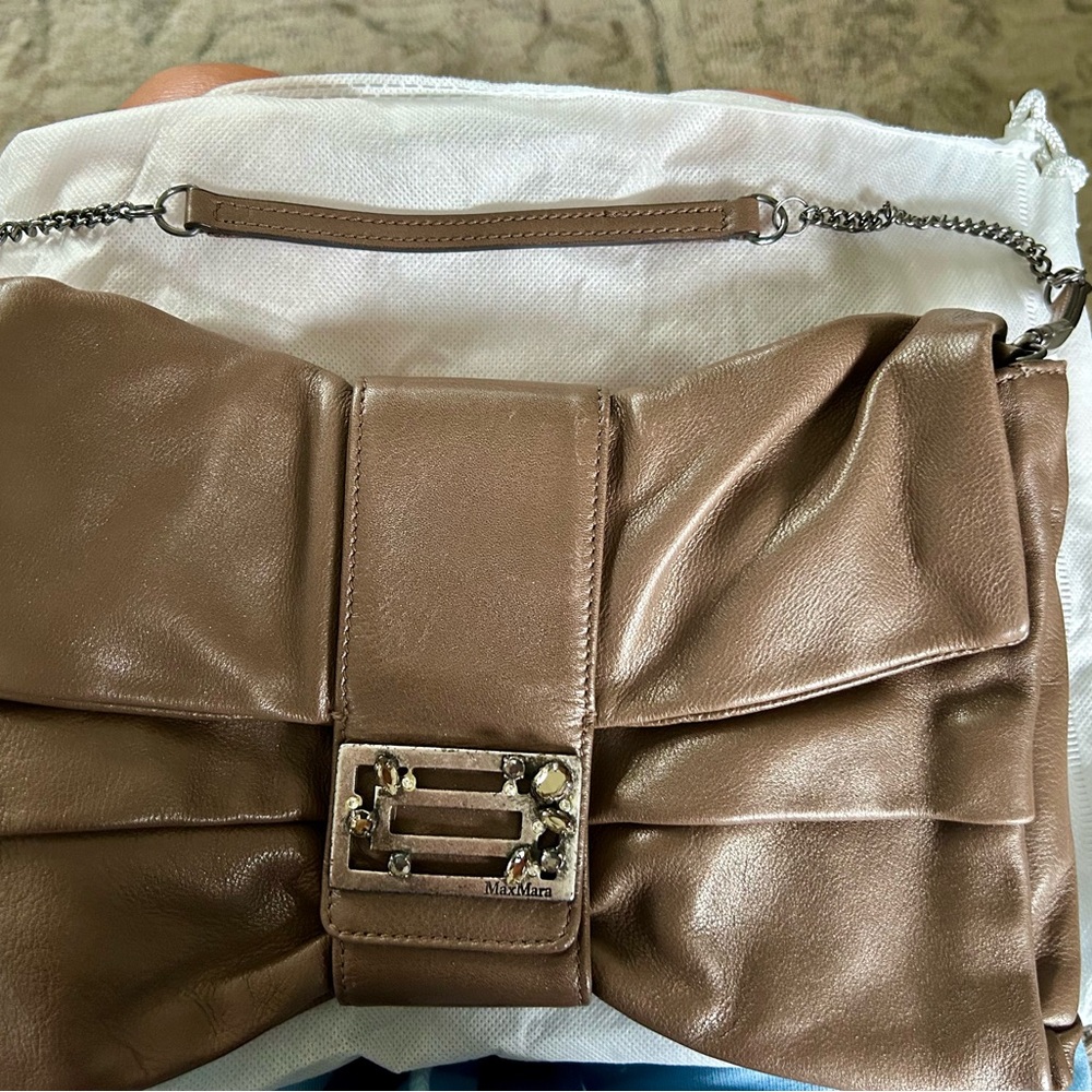 MaxMara Brown Clutch with Elegant Pleated Design